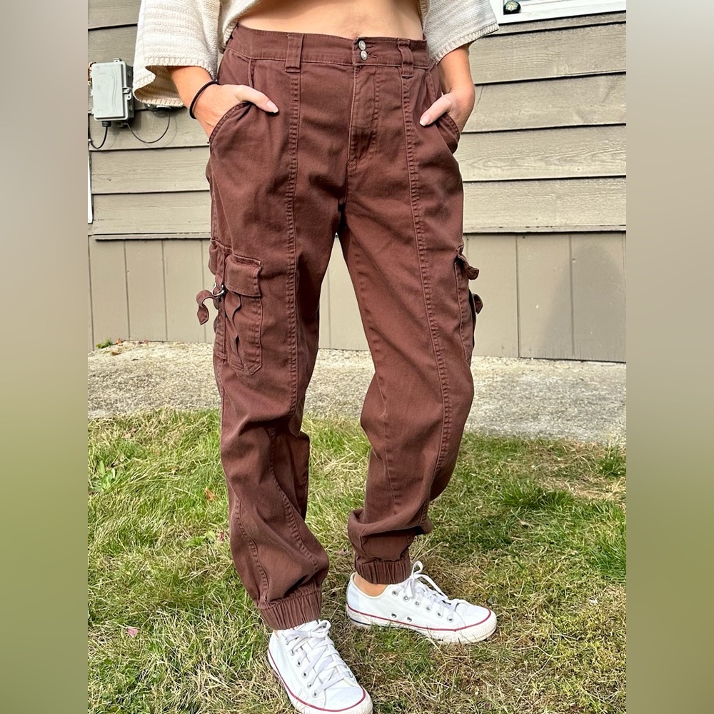 Refuge Dark Chocolate Cargo Pants
